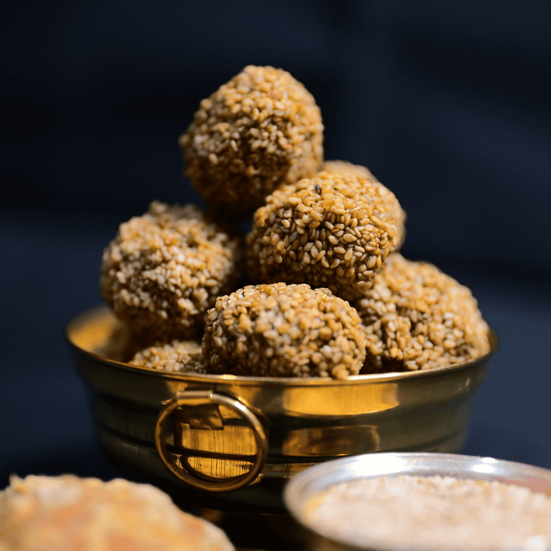 Nuvvula/sesame laddu